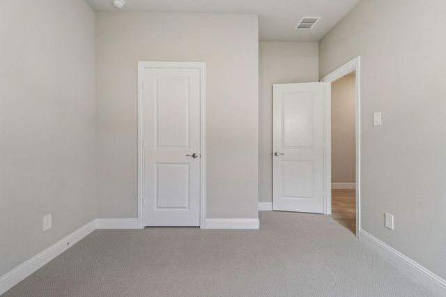 463 Yellowstar Lane, Lavon, TX 75166