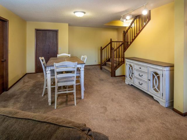 11818 Dunhill Road, Eden Prairie, MN 55344