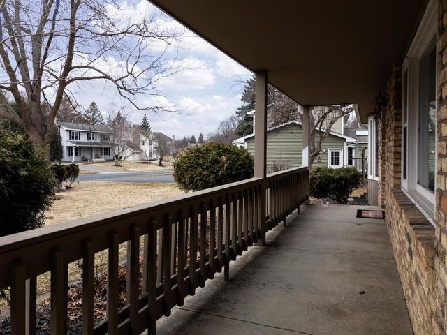 11818 Dunhill Road, Eden Prairie, MN 55344