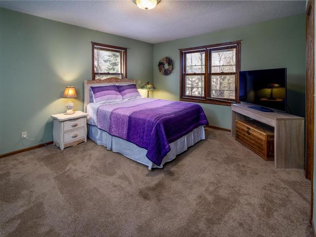 11818 Dunhill Road, Eden Prairie, MN 55344