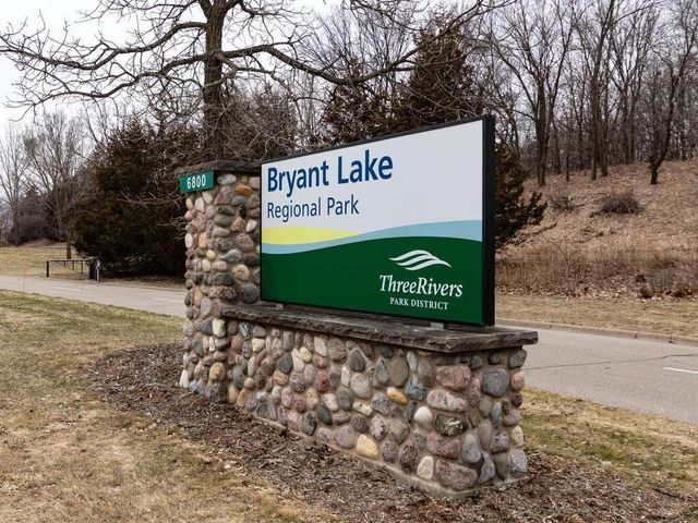 11818 Dunhill Road, Eden Prairie, MN 55344