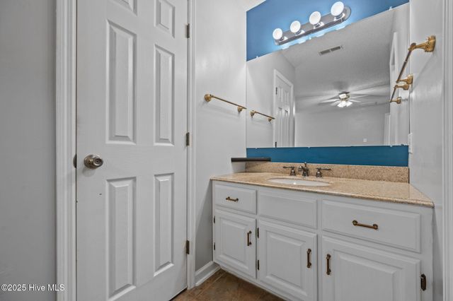 725 Stonewall Avenue, Jacksonville, NC 28540