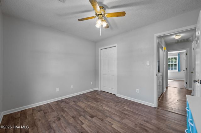 725 Stonewall Avenue, Jacksonville, NC 28540