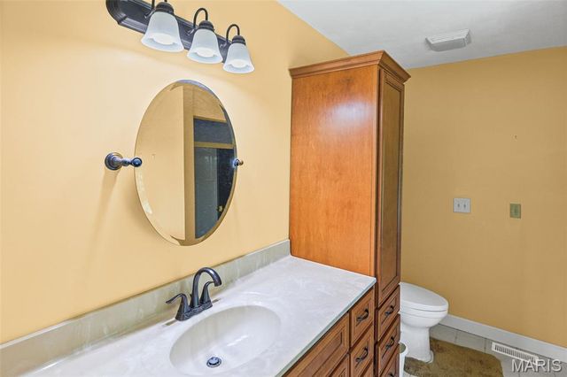 1334 Pepperidge Drive, O'fallon, IL 62269