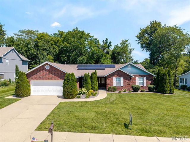 1334 Pepperidge Drive, O'fallon, IL 62269