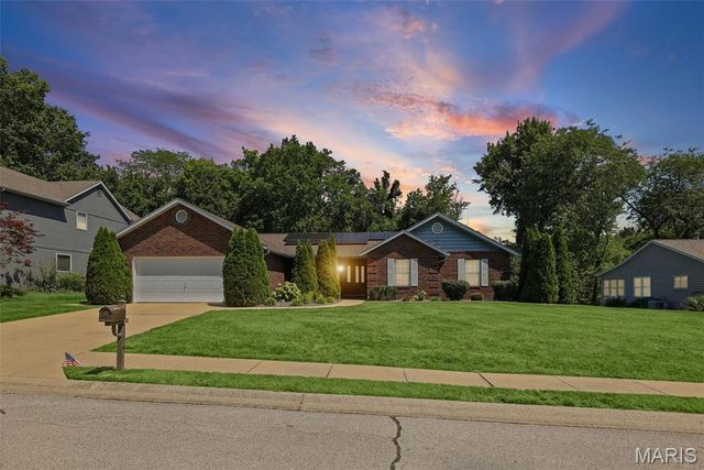 1334 Pepperidge Drive, O'fallon, IL 62269