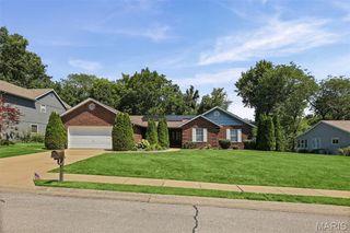 1334 Pepperidge Drive, O'fallon, IL 62269