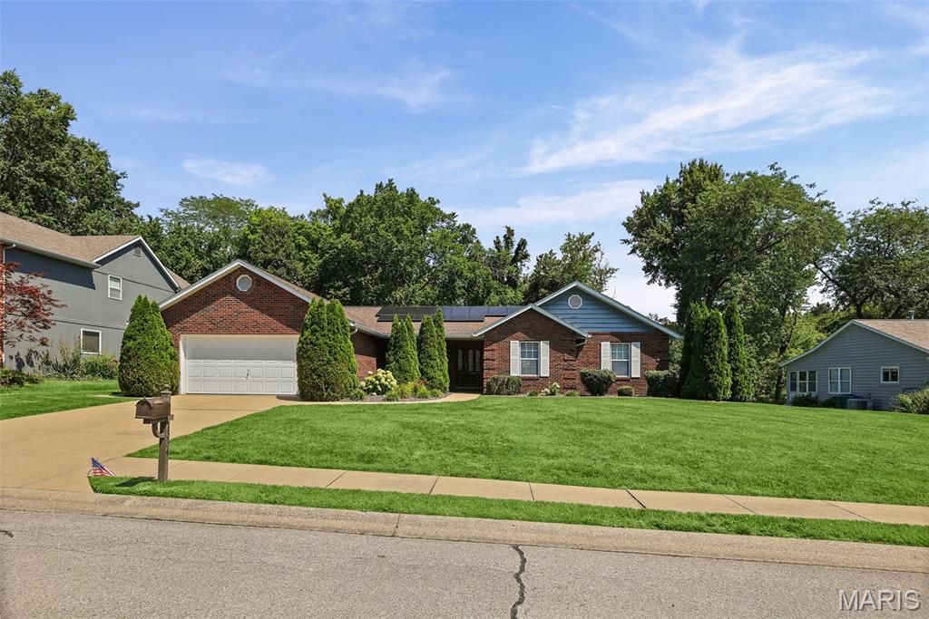 1334 Pepperidge Drive, O'fallon, IL 62269