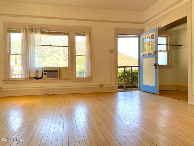 48 SHEARER Avenue, Bisbee, AZ 85603