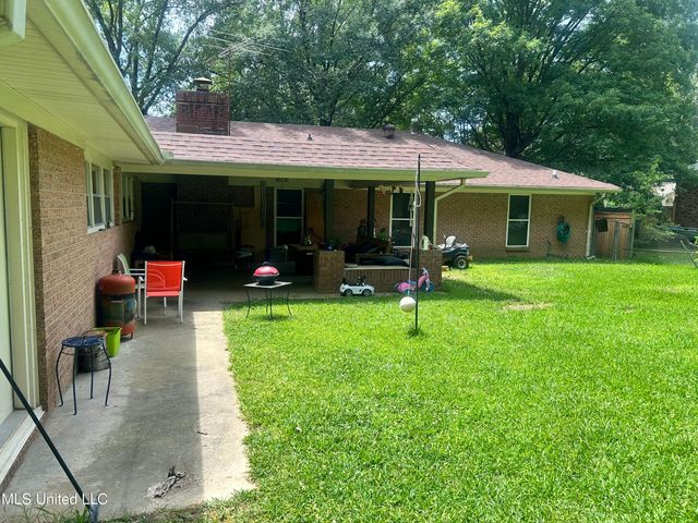 157 Fern Valley Road, Brandon, MS 39042