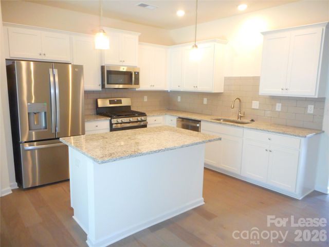 270 Harpers Run Lane, Matthews, NC 28104