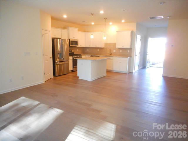 270 Harpers Run Lane, Matthews, NC 28104