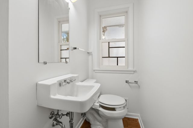 2702 Mockingbird Drive, Kalamazoo, MI 49008