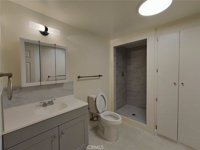 700 W Sierra Madre Boulevard 1, Sierra Madre, CA 91024