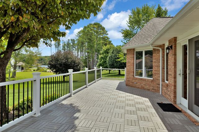 265 Shasteen Bend Dr, Winchester, TN 37398