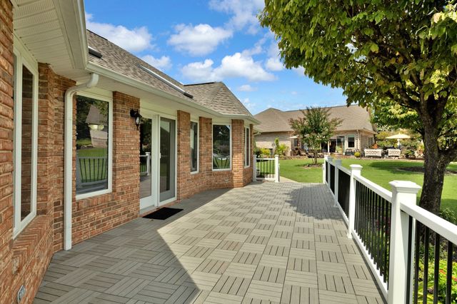 265 Shasteen Bend Dr, Winchester, TN 37398