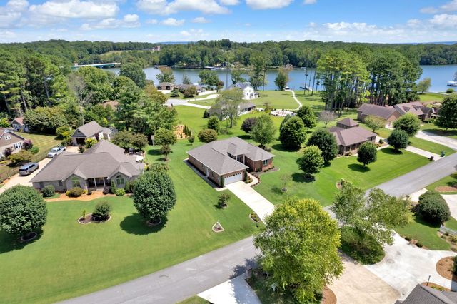 265 Shasteen Bend Dr, Winchester, TN 37398