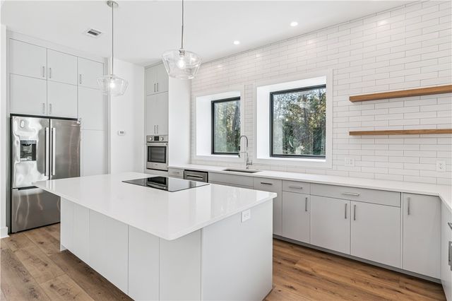 112 Rosa Dorsey Lane, St Simons Island, GA 31522