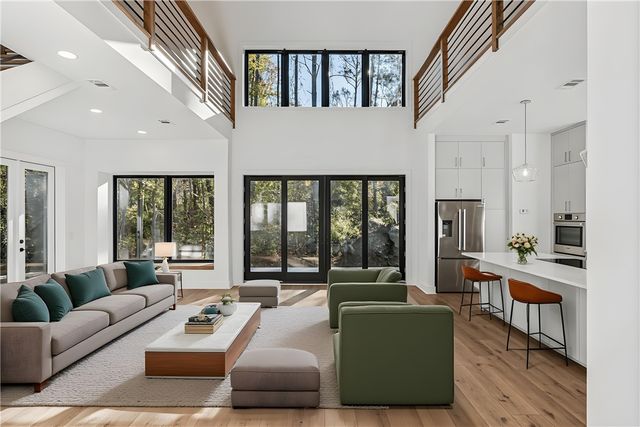 112 Rosa Dorsey Lane, St Simons Island, GA 31522