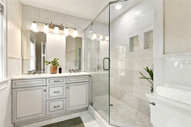 955 39TH AVENUE N, St Petersburg, FL 33703