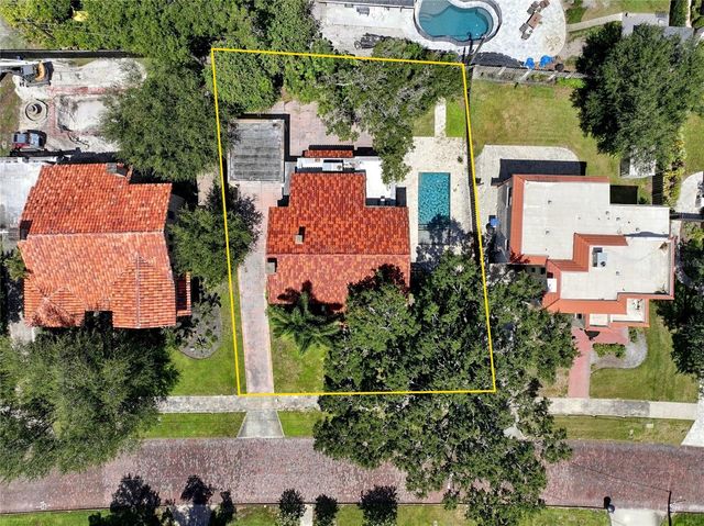 955 39TH AVENUE N, St Petersburg, FL 33703
