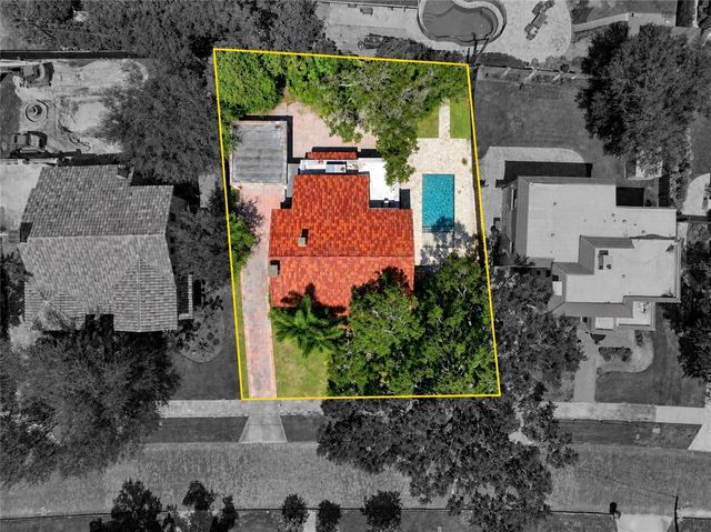 955 39TH AVENUE N, St Petersburg, FL 33703