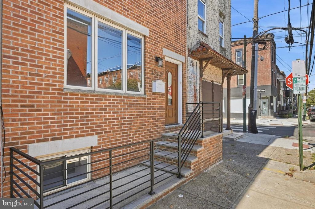 1702 S 16TH ST, PHILADELPHIA, PA 19145 — photo 3