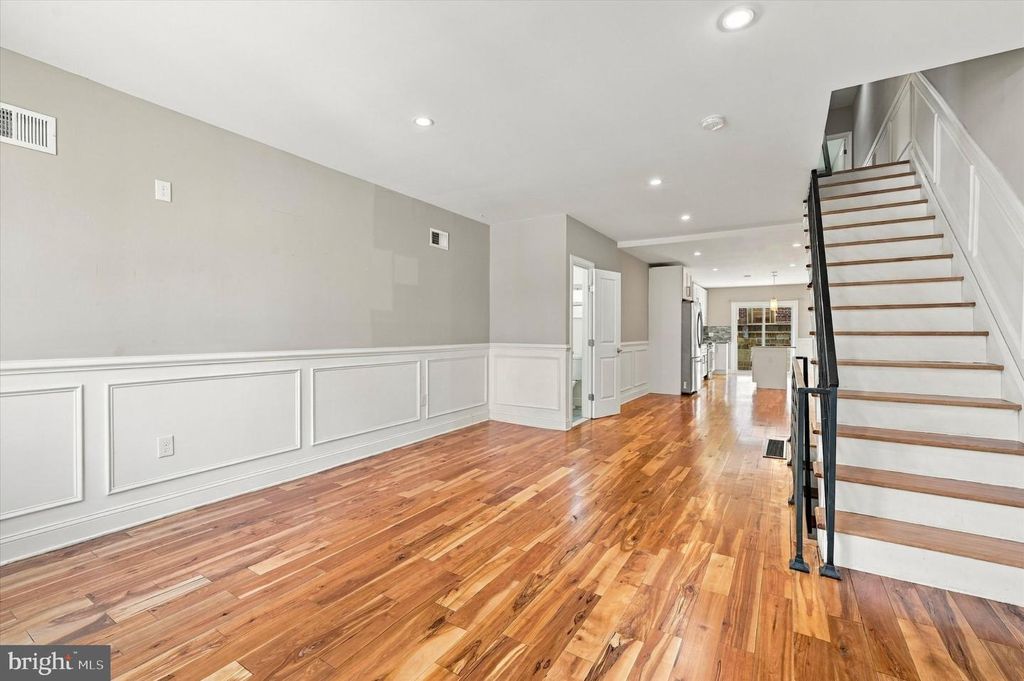 1702 S 16TH ST, PHILADELPHIA, PA 19145 — photo 4