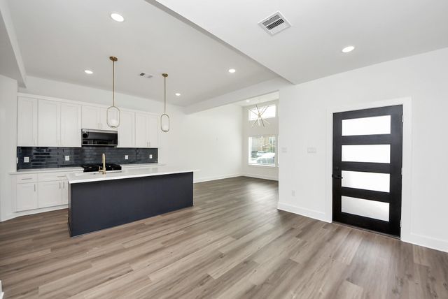 8125 Cabot Street, Houston, TX 77078