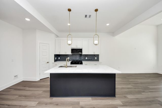 8125 Cabot Street, Houston, TX 77078