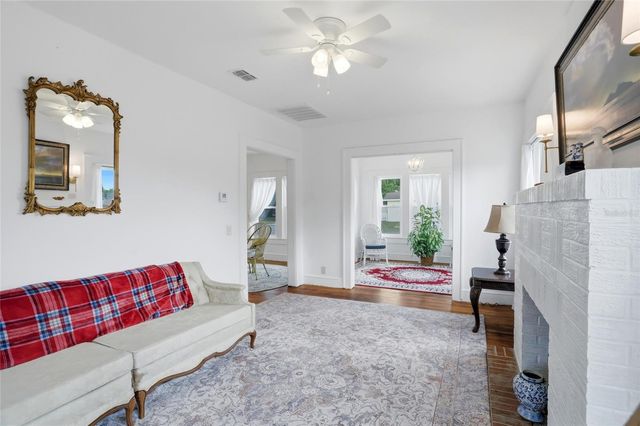 18 E ORANGE STREET, Davenport, FL 33837