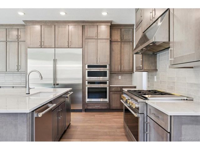 1300 Oleander St, Castle Rock, CO 80109