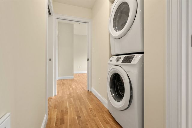 16 Peterborough 102, Boston, MA 02215