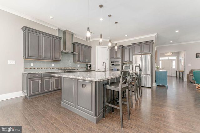 732 READING CIR, Phoenixville, PA 19460
