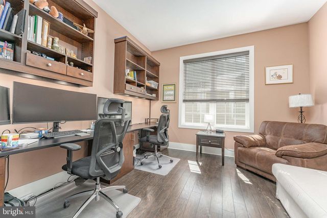 732 READING CIR, Phoenixville, PA 19460