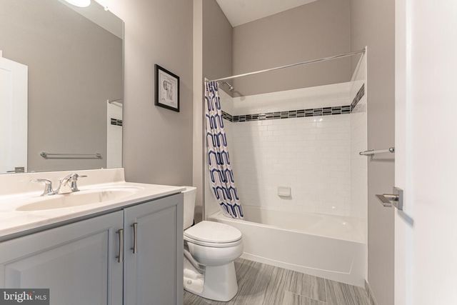 732 READING CIR, Phoenixville, PA 19460