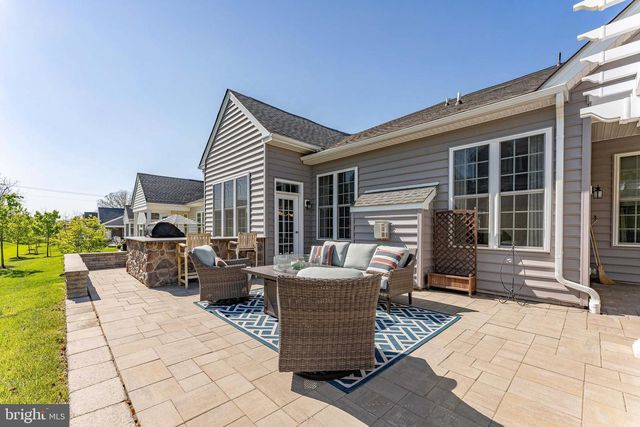 732 READING CIR, Phoenixville, PA 19460