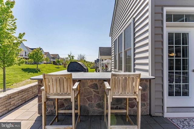 732 READING CIR, Phoenixville, PA 19460