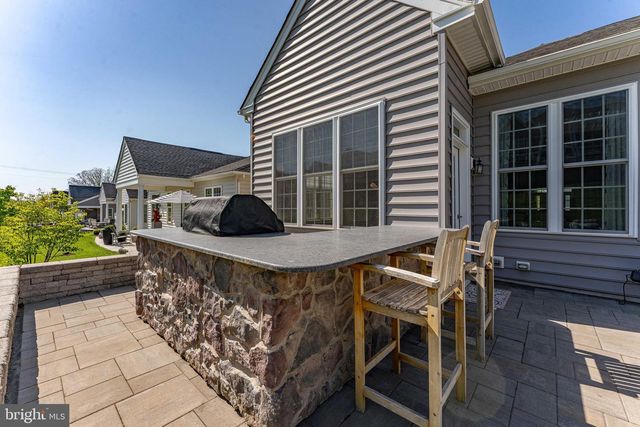 732 READING CIR, Phoenixville, PA 19460