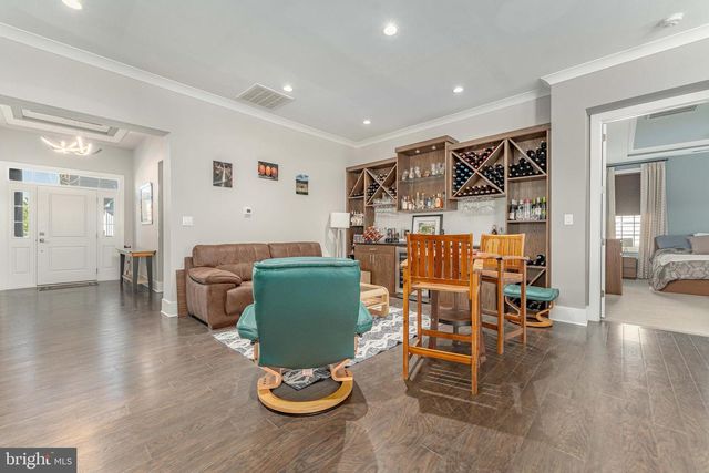 732 READING CIR, Phoenixville, PA 19460