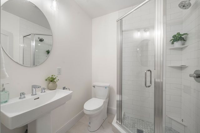 24 Mt Zion Rd, Melrose, MA 02176