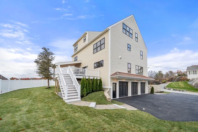 24 Mt Zion Rd, Melrose, MA 02176