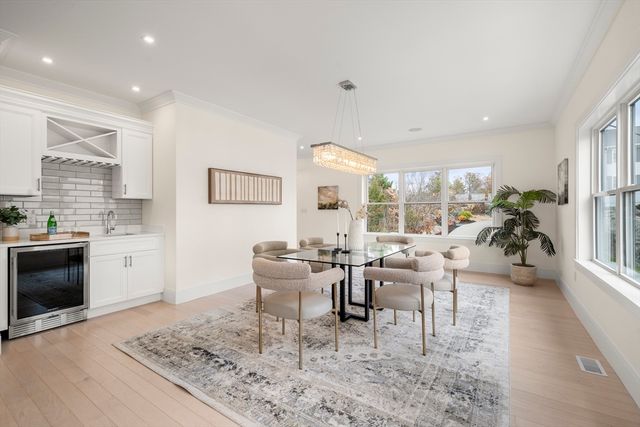 24 Mt Zion Rd, Melrose, MA 02176