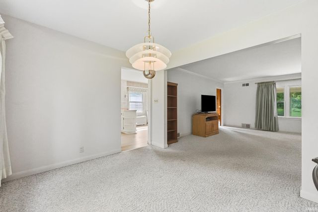 3717 Spruce Drive, Fort Wayne, IN 46809