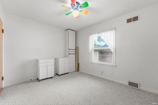 3717 Spruce Drive, Fort Wayne, IN 46809