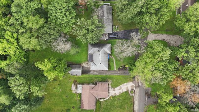 3717 Spruce Drive, Fort Wayne, IN 46809