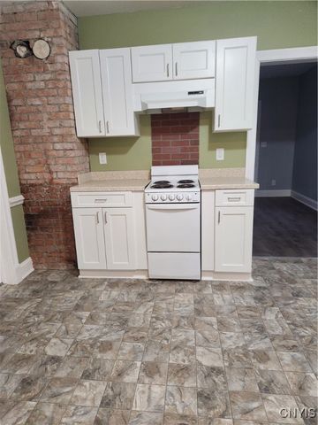 238 Richmond Avenue 40, Syracuse, NY 13204