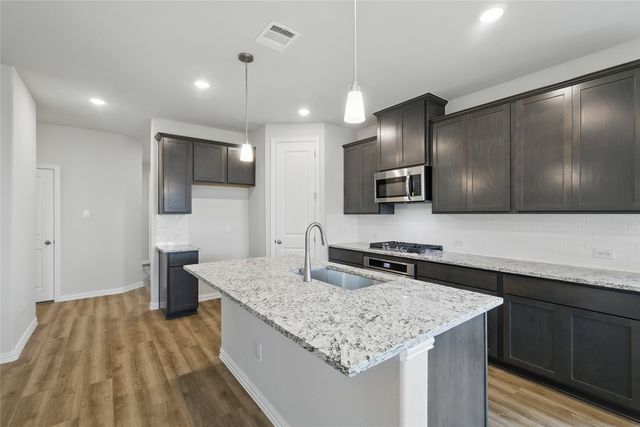 817 Hadley Drive, Princeton, TX 75071