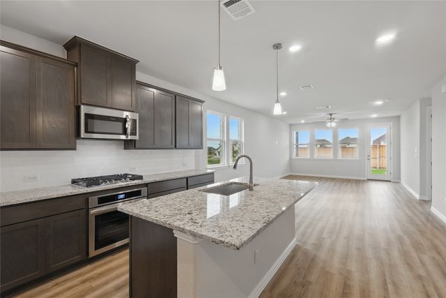 817 Hadley Drive, Princeton, TX 75071