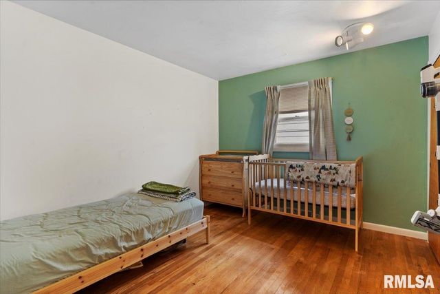 123 Dickinson Road, Springfield, IL 62704